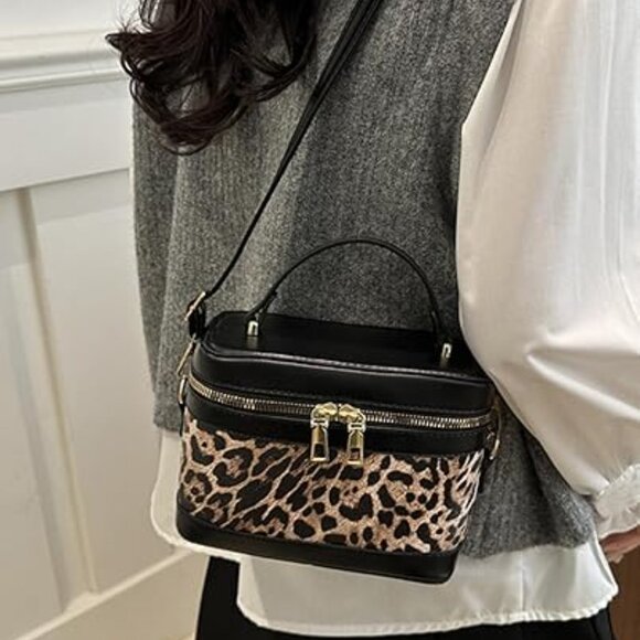 Neiman Marcus Leopard Print Top Handle Crossbody Bag - Picture 2 of 4